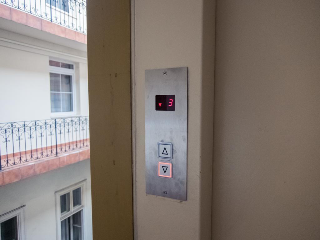 Goldcentral Apartment Grand Boulevard Budapest Luaran gambar