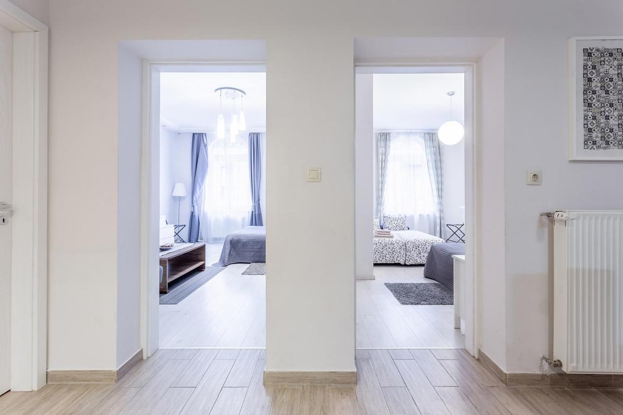 Goldcentral Apartment Grand Boulevard Budapest Luaran gambar