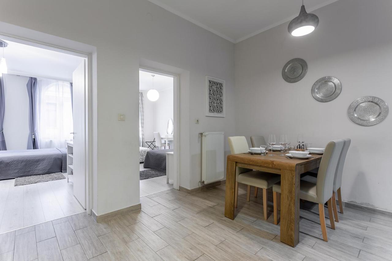 Goldcentral Apartment Grand Boulevard Budapest Luaran gambar